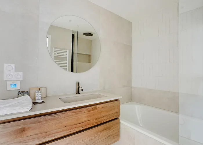 Magnificent 2 Bed Flat - Bastille-st Antoine - Mobility Lease דירה *